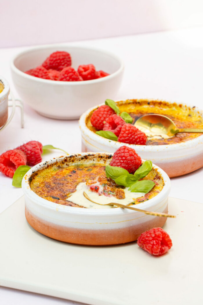 Crème brûlée basilic framboise